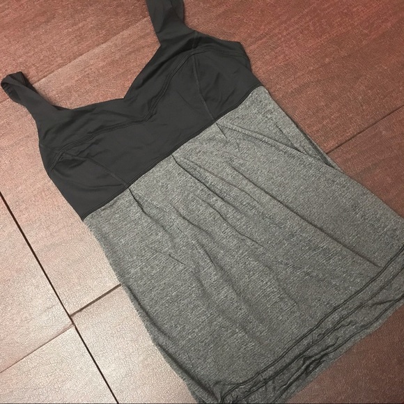 Black and Grey Lululemon Top - Picture 4 of 5